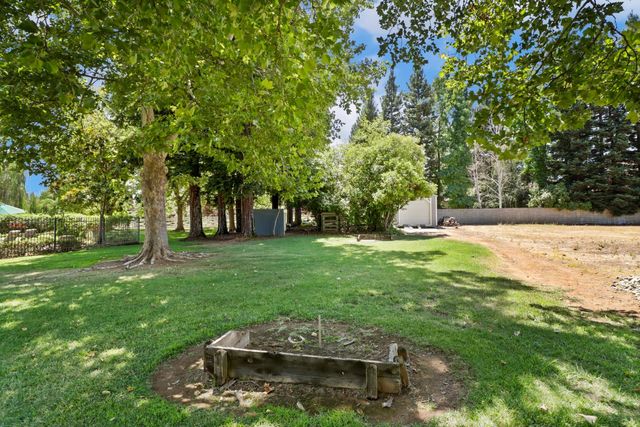 10910 Chambeau Way, Elk Grove, CA 95624