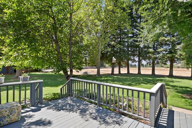 10910 Chambeau Way, Elk Grove, CA 95624