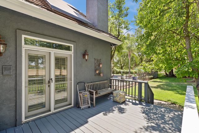 10910 Chambeau Way, Elk Grove, CA 95624