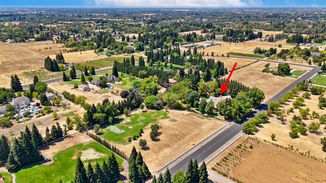 10910 Chambeau Way, Elk Grove, CA 95624
