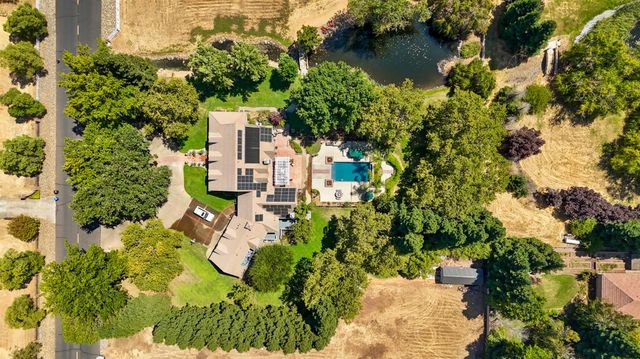 10910 Chambeau Way, Elk Grove, CA 95624