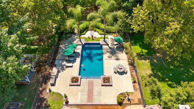 10910 Chambeau Way, Elk Grove, CA 95624