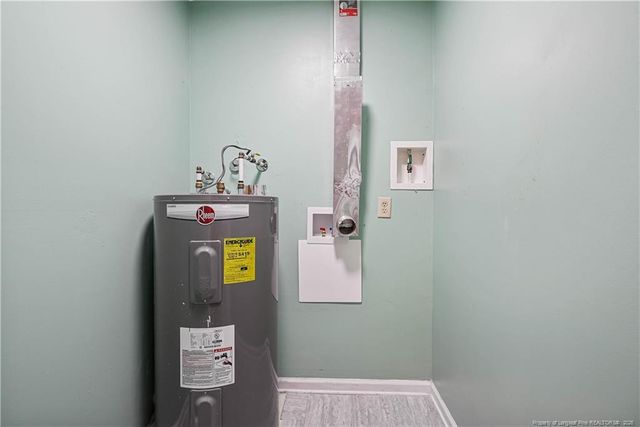 2105 Wexford Oaks Court, Fayetteville, NC 28303