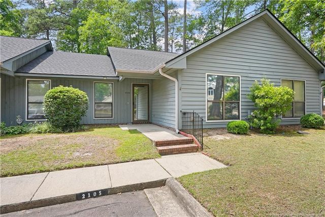 2105 Wexford Oaks Court, Fayetteville, NC 28303