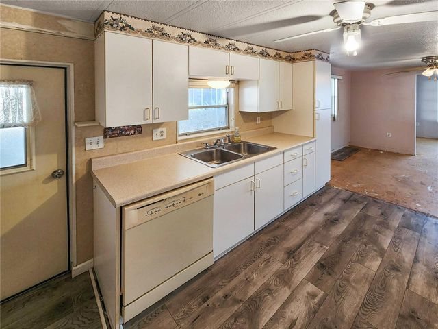 3220 SWEET GUM TERRACE, Sarasota, FL 34237