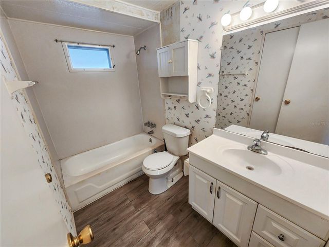 3220 SWEET GUM TERRACE, Sarasota, FL 34237