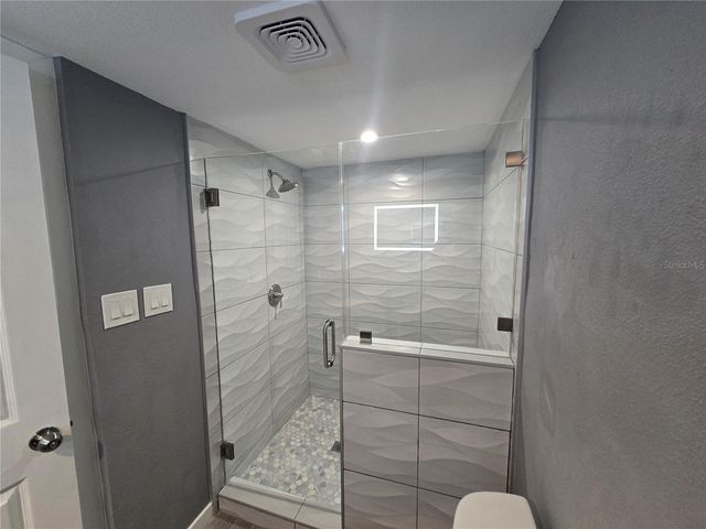 11655 3RD STREET E 8, Treasure Island, FL 33706