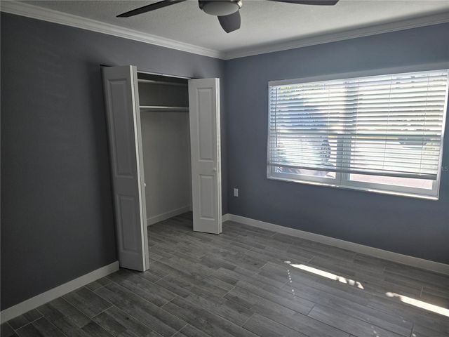 11655 3RD STREET E 8, Treasure Island, FL 33706