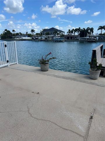 11655 3RD STREET E 8, Treasure Island, FL 33706