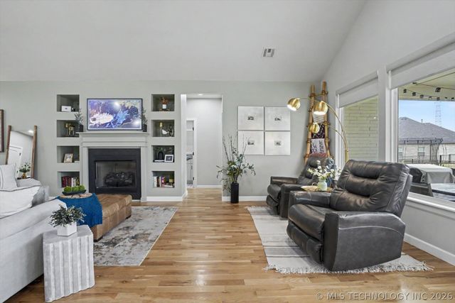 3051 N Dogwood Drive, Catoosa, OK 74015