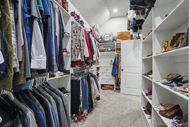 3051 N Dogwood Drive, Catoosa, OK 74015