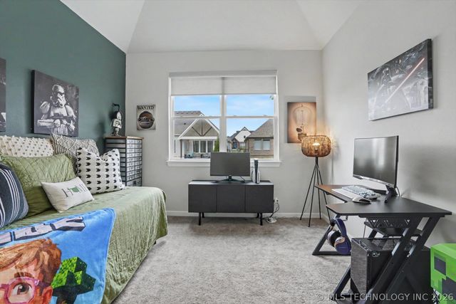 3051 N Dogwood Drive, Catoosa, OK 74015