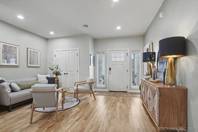 3051 N Dogwood Drive, Catoosa, OK 74015