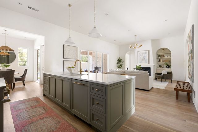 652 Harter Road, Dallas, TX 75218
