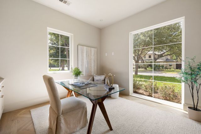 652 Harter Road, Dallas, TX 75218