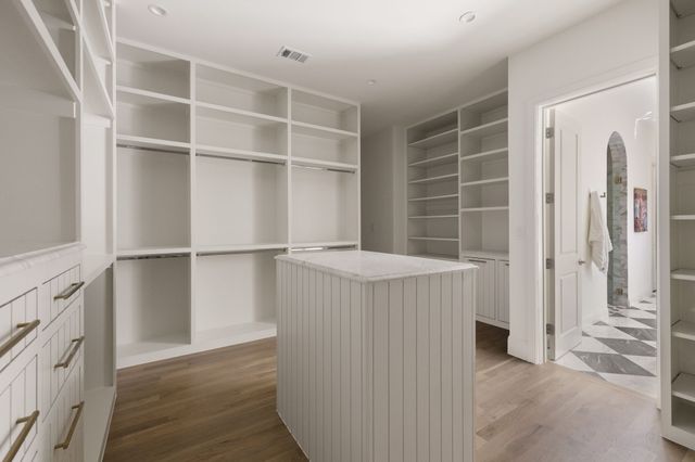 652 Harter Road, Dallas, TX 75218