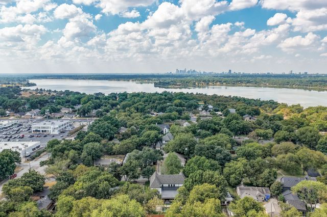 652 Harter Road, Dallas, TX 75218