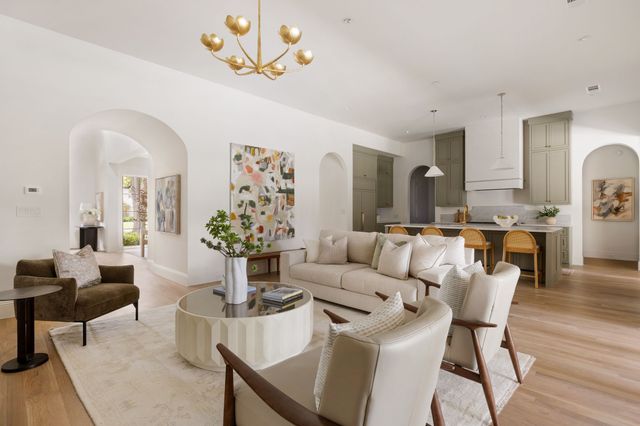 652 Harter Road, Dallas, TX 75218