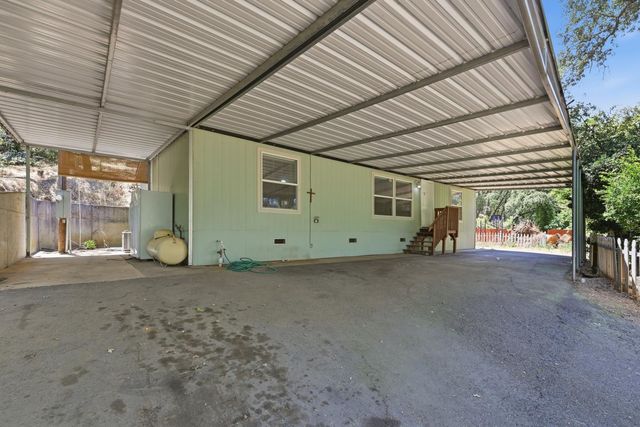 4328 Godley Rd, Lincoln, CA 95648