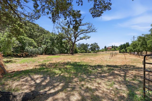 4328 Godley Rd, Lincoln, CA 95648