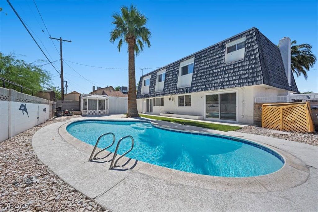 2975 Boise Street, Las Vegas, NV 89121