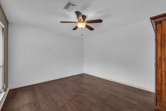 4325 Shady Glen Drive, Waco, TX 76708