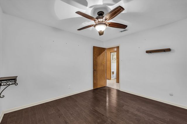 4325 Shady Glen Drive, Waco, TX 76708