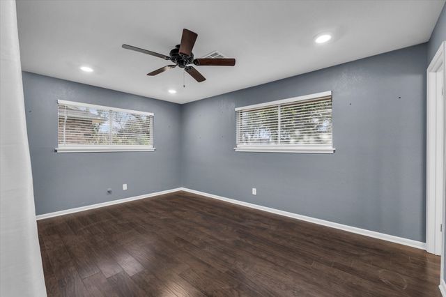 4325 Shady Glen Drive, Waco, TX 76708