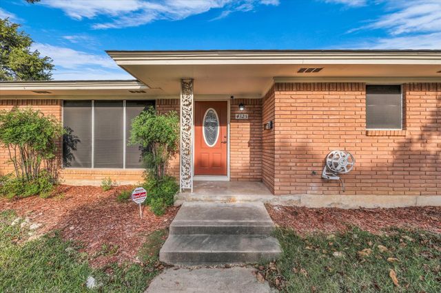 4325 Shady Glen Drive, Waco, TX 76708