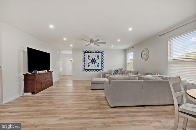 11323 SHAMROCK LN, King George, VA 22485