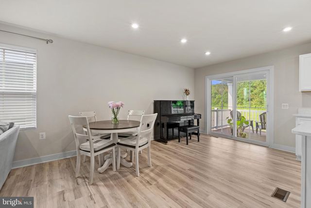 11323 SHAMROCK LN, King George, VA 22485