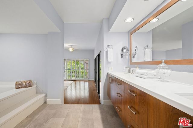 4415 Alla Road 2, Marina Del Rey, CA 90292