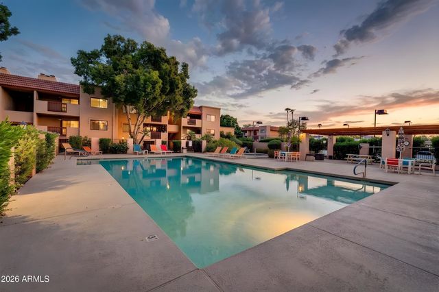 3031 N Civic Center Plaza 349, Scottsdale, AZ 85251