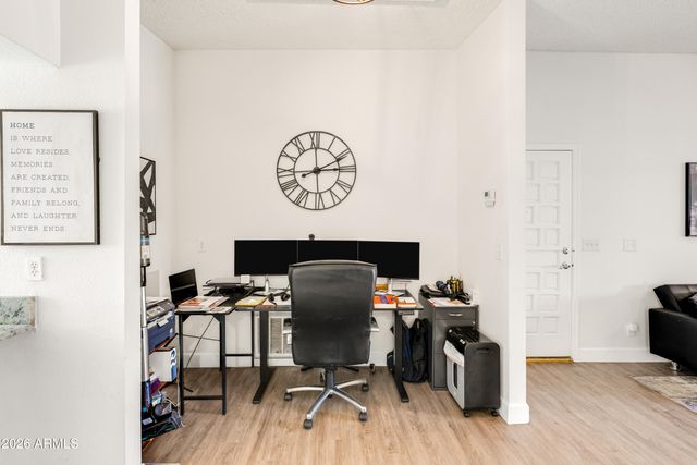 3031 N Civic Center Plaza 349, Scottsdale, AZ 85251