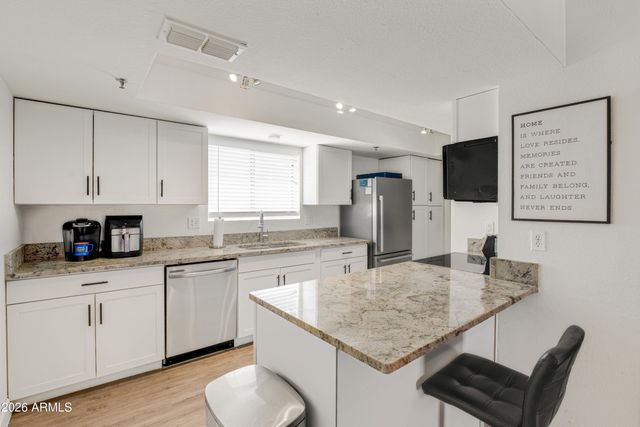 3031 N Civic Center Plaza 349, Scottsdale, AZ 85251