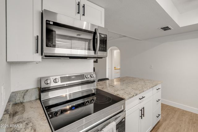 3031 N Civic Center Plaza 349, Scottsdale, AZ 85251
