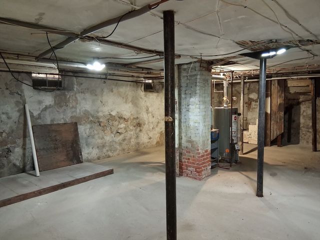 17 Langley Street, Fall River, MA 02720