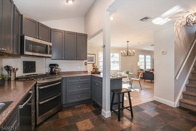 89 Glen Ave, Glen Rock Boro, NJ 07452