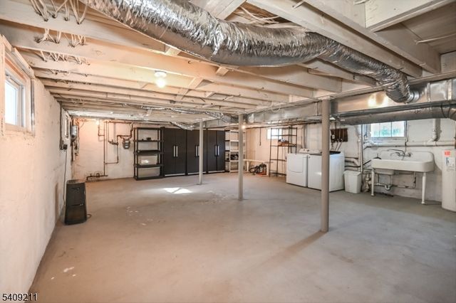 89 Glen Ave, Glen Rock Boro, NJ 07452