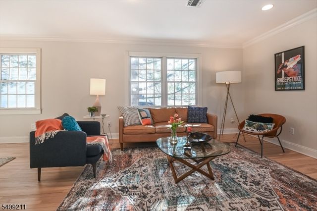 89 Glen Ave, Glen Rock Boro, NJ 07452