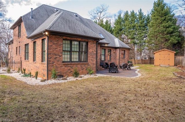 1106 Double Oaks Road, Greensboro, NC 27410