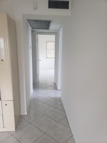 157 Andover G, West Palm Beach, FL 33417