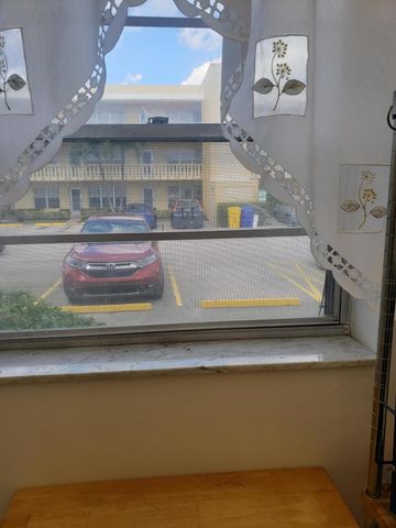 157 Andover G, West Palm Beach, FL 33417