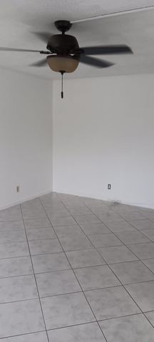 157 Andover G, West Palm Beach, FL 33417