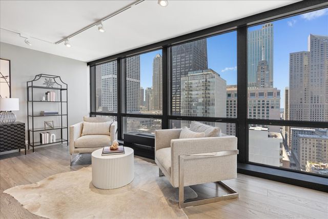 910 N Lake Shore Drive 2820, Chicago, IL 60611