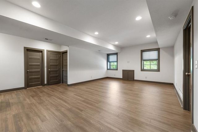 14835 Meadow Lane, Leawood, KS 66224