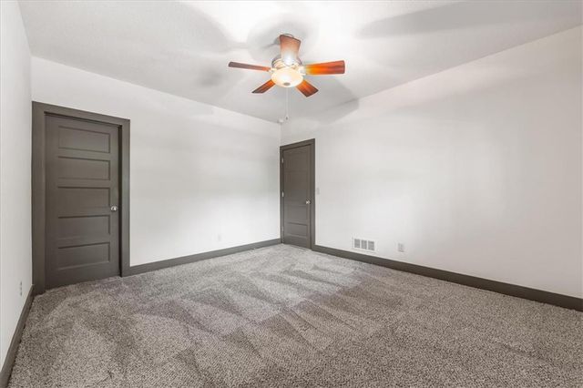 14835 Meadow Lane, Leawood, KS 66224