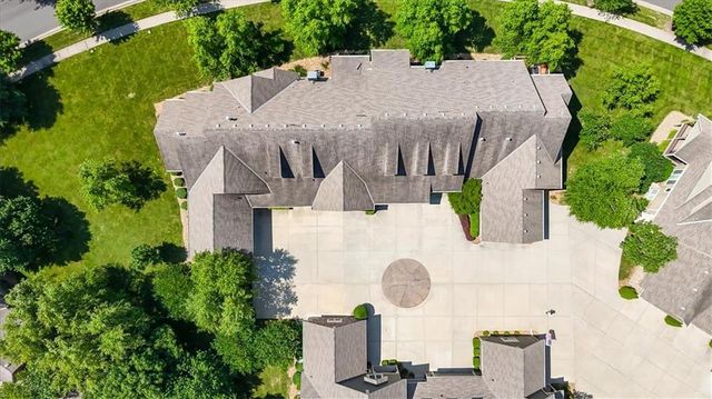 14835 Meadow Lane, Leawood, KS 66224