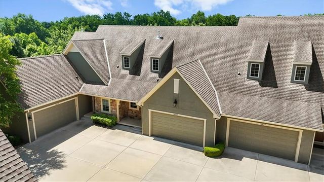 14835 Meadow Lane, Leawood, KS 66224