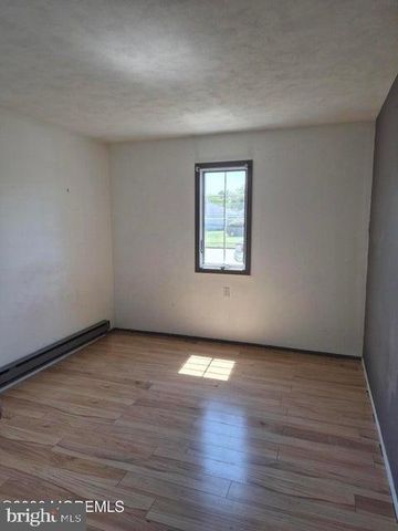 90 BASER LN, Brick, NJ 08724